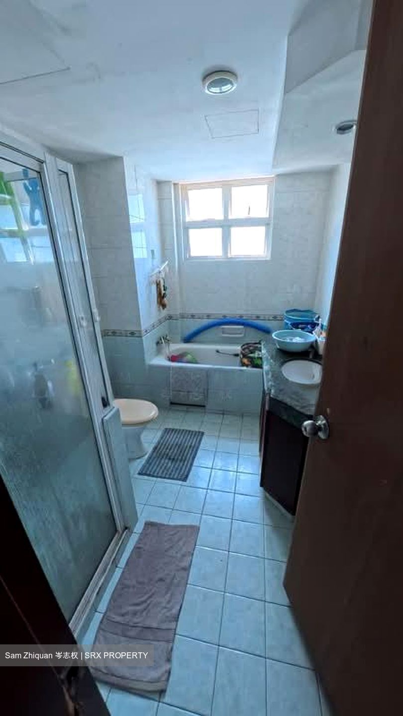 Northoaks (D25), Condominium #550995011